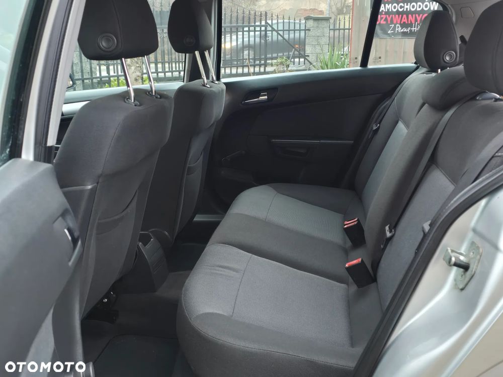 Opel Astra 1.4 Comfort / Cool - 19