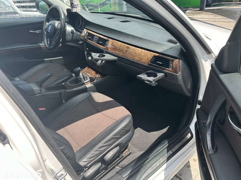 BMW Seria 3 320d DPF - 8