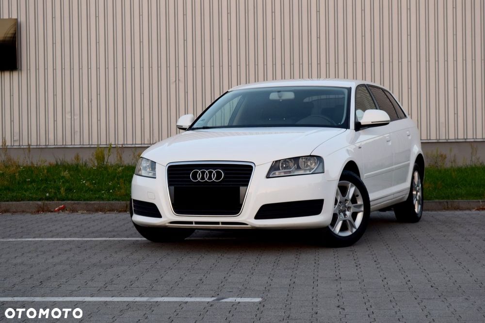 Audi A3 Sportback 1.9 TDI DPF S line Sportpaket plus - 5