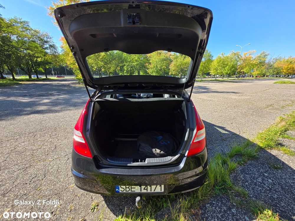Hyundai i30 1.4 Classic + - 5