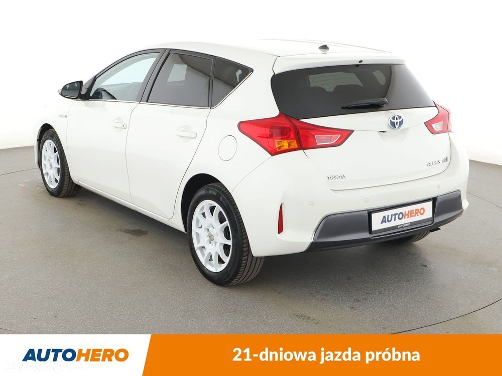 Toyota Auris - 4