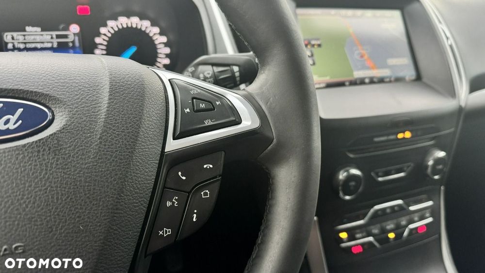 Ford S-Max 2.0 EcoBlue Titanium - 23