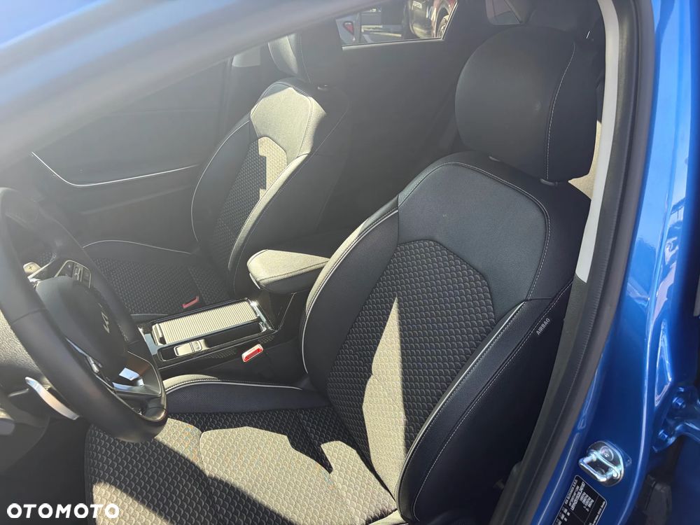 Kia Ceed 1.5 T-GDI Tribute DCT - 9