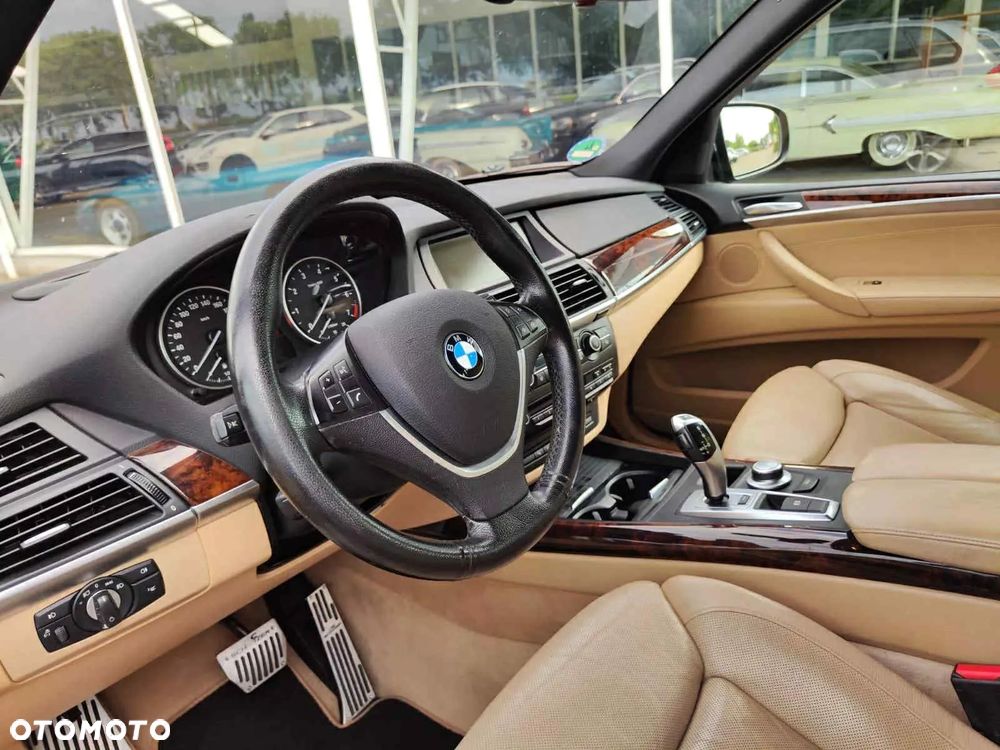 BMW X5 xDrive48i Edition 10 Jahre - 9