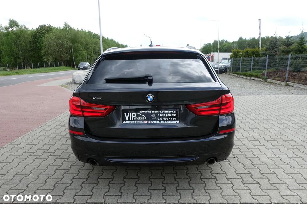 BMW Seria 5 520d xDrive Sport Line - 6