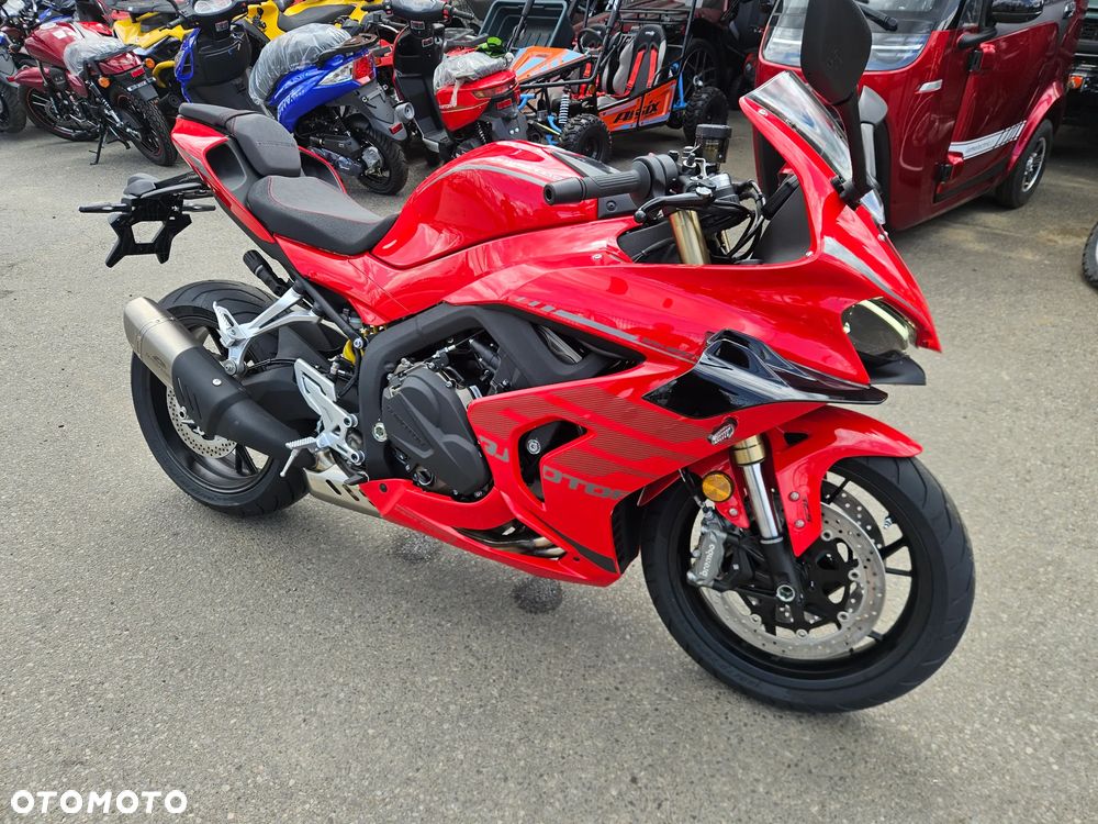 QJMOTOR SRK 800RR - 3