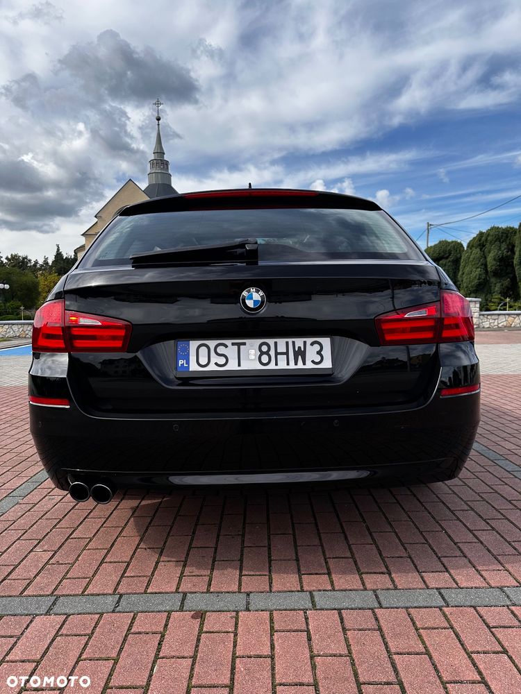 BMW Seria 5 520d Touring - 6