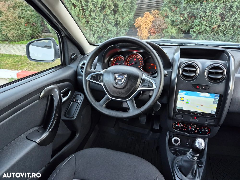 Dacia Duster 1.5 dCi 4x4 Prestige - 11
