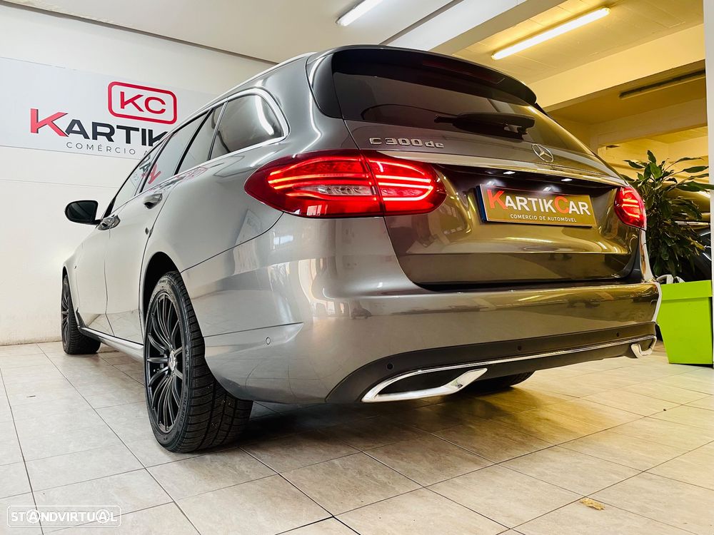 Mercedes-Benz C 300 de Avantgarde - 17