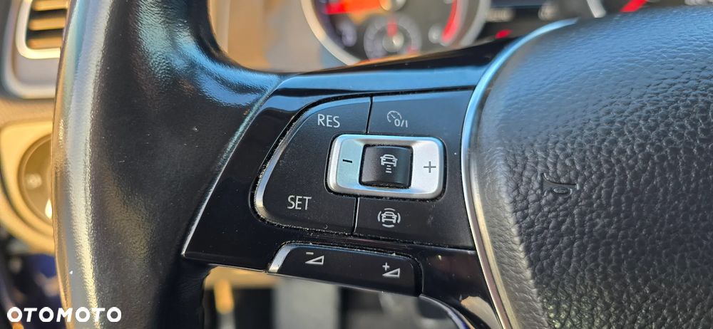 Volkswagen Golf 1.6 TDI BMT Comfortline - 30