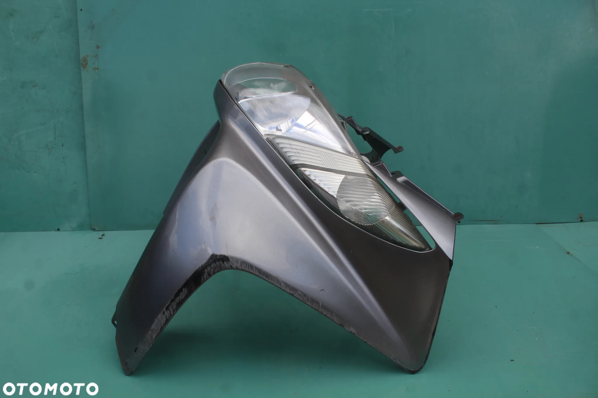 Suzuki Burgman AN 400 K4 K5 czacha czasza owiewka przód przednia lampa - 3