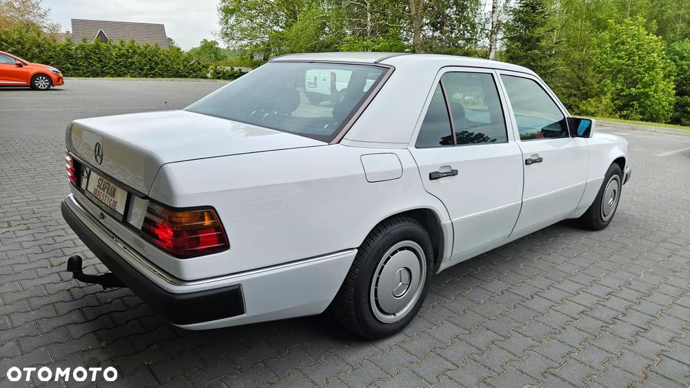 Mercedes-Benz W124 (1984-1993) - 7