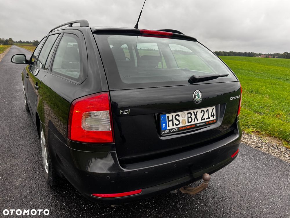 Skoda Octavia Combi 1.4 TSI Ambiente - 7