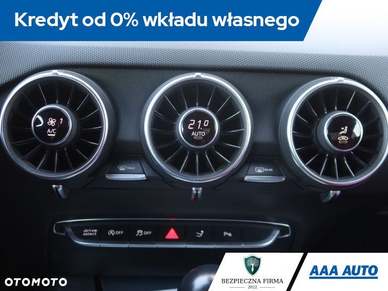 Audi TT S Coupé - 13