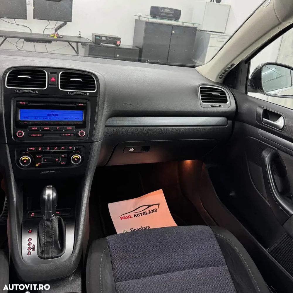 Volkswagen Golf 2.0 TDI DPF DSG Style - 18