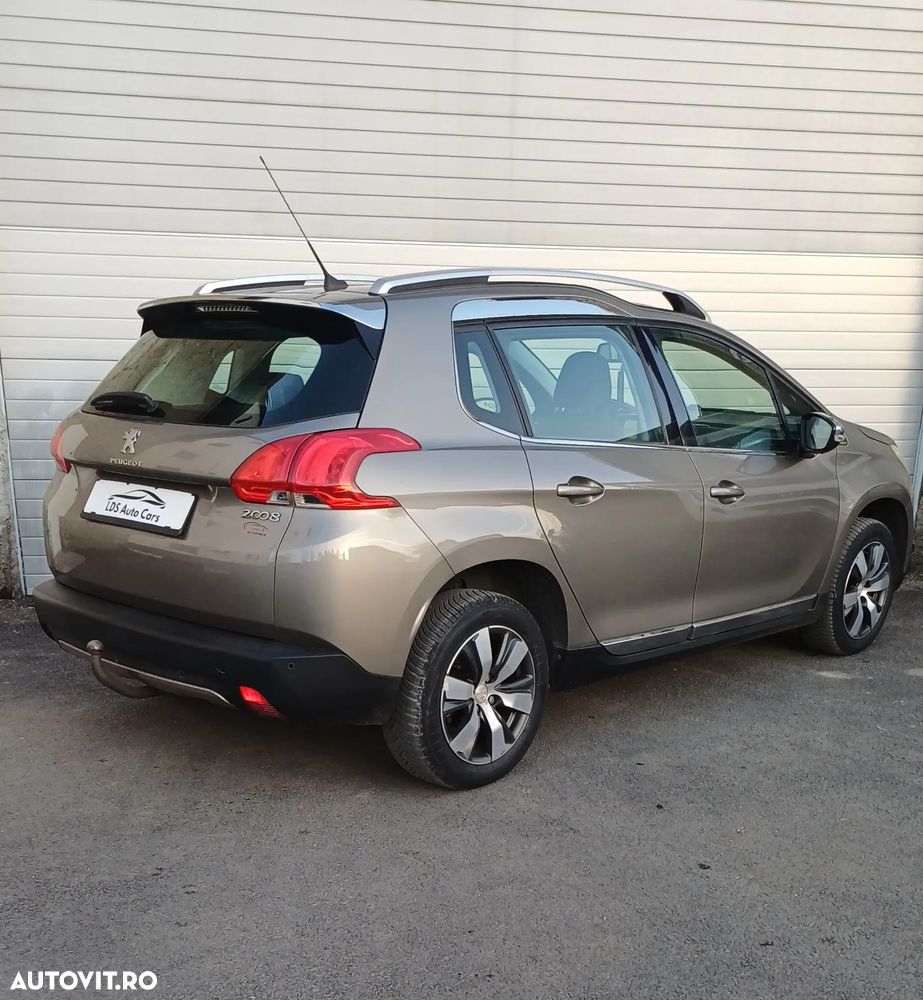 Peugeot 2008 1.6 VTi Allure - 4