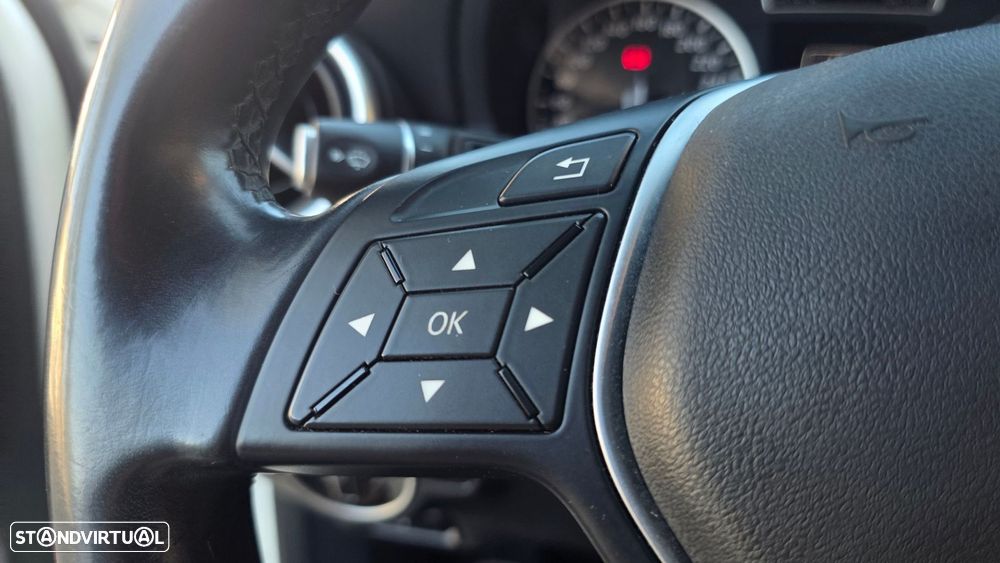 Mercedes-Benz A 180 d Urban - 22