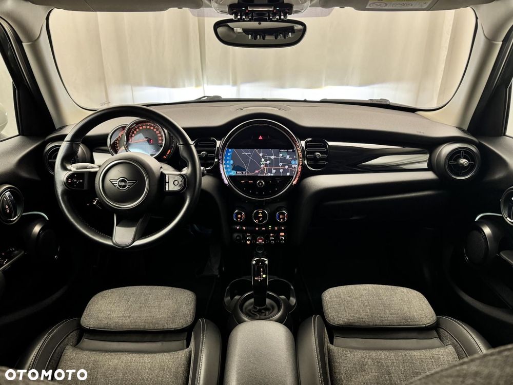MINI Cooper Classic Trim - 24