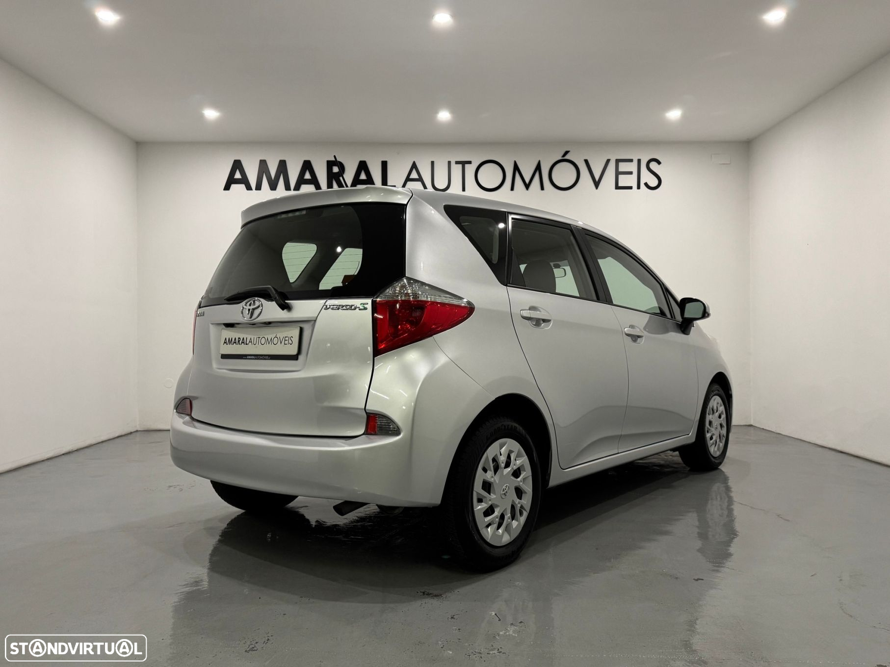 Toyota Verso-S 1.4 D-4D Comfort+AC - 6