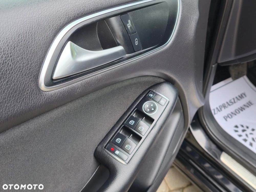 Mercedes-Benz Klasa B 180 CDI (BlueEFFICIENCY) 7G-DCT - 22