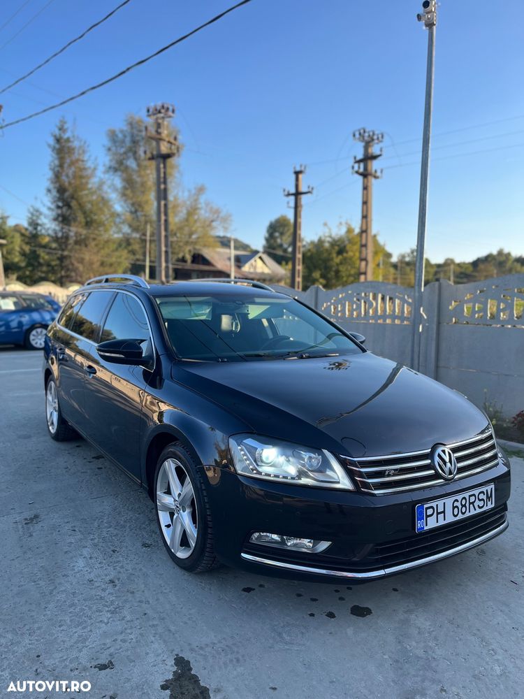 VOLKSWAGEN Passat
