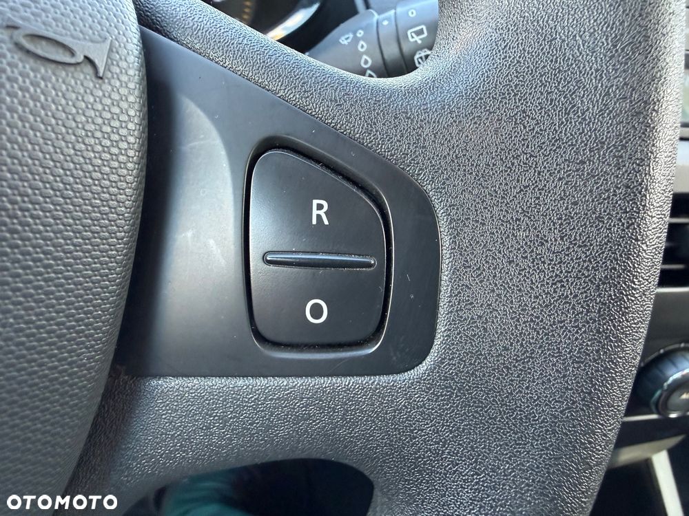 Renault Clio 1.2 16V Life - 13