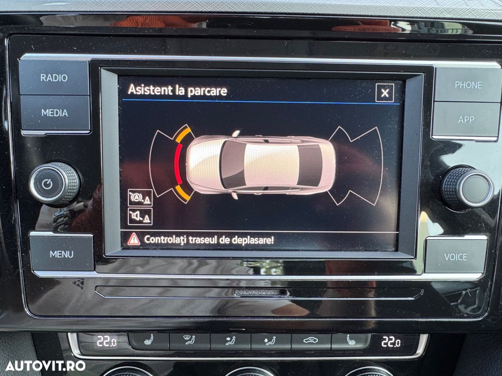 VOLKSWAGEN Passat 2020 — imagine 11