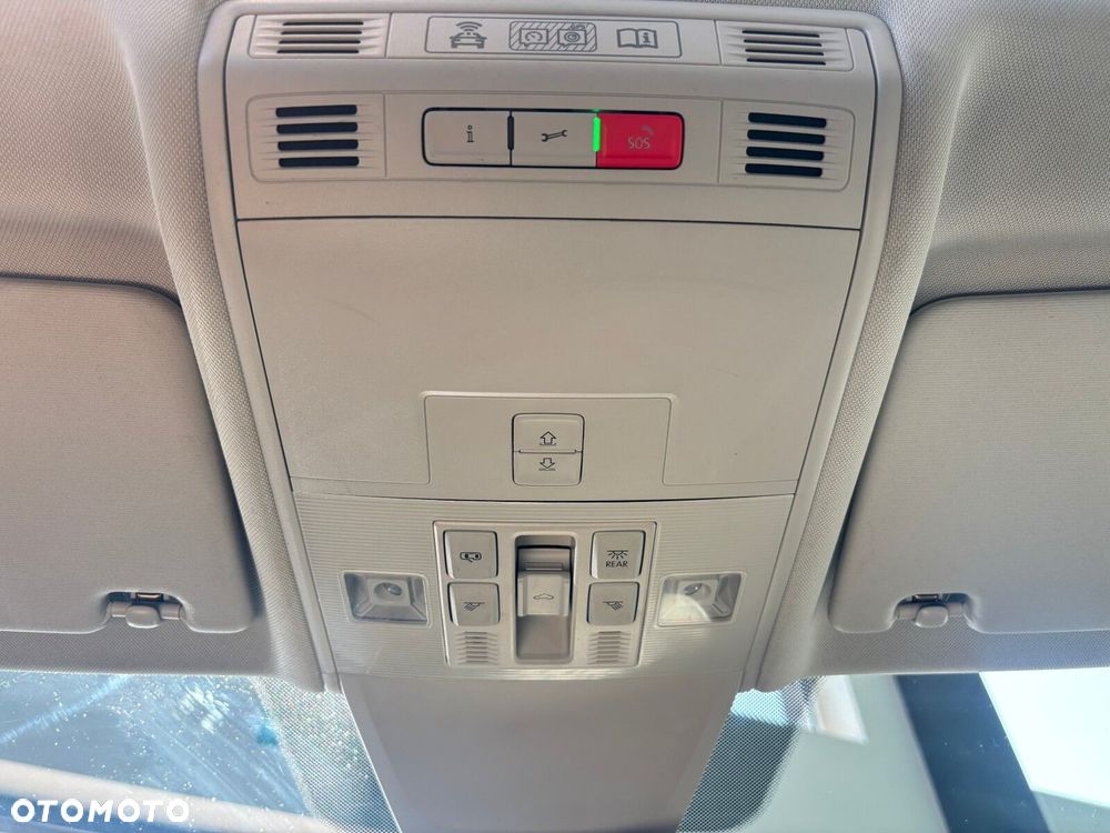 Volkswagen Tiguan - 26
