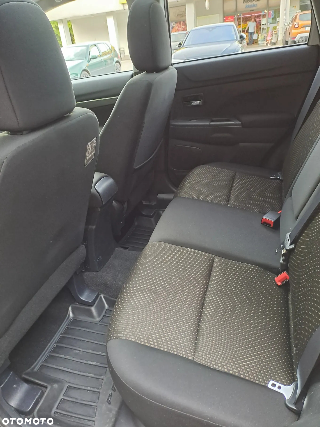 Mitsubishi ASX 1.6 Blue Sky Edition - 10