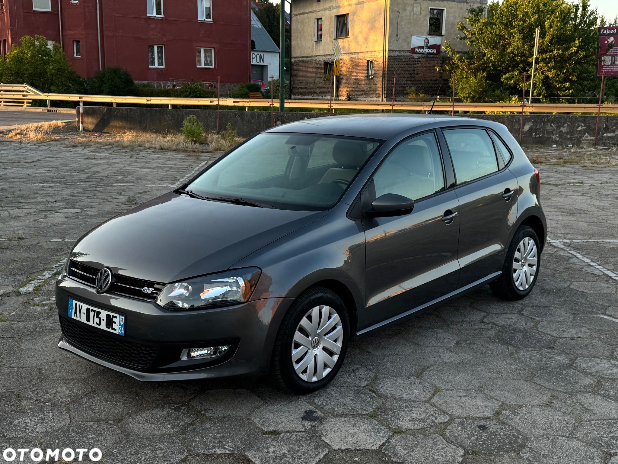 Volkswagen Polo 1.6 TDI DPF Comfortline - 1