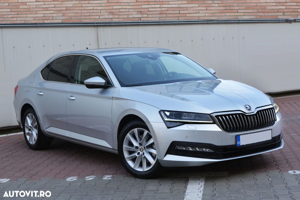 Skoda Superb 2.0 TDI DSG Ambition - 2