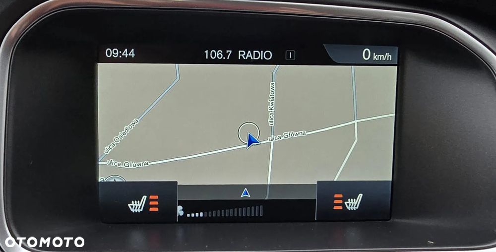 Volvo V40 D4 Summum - 6