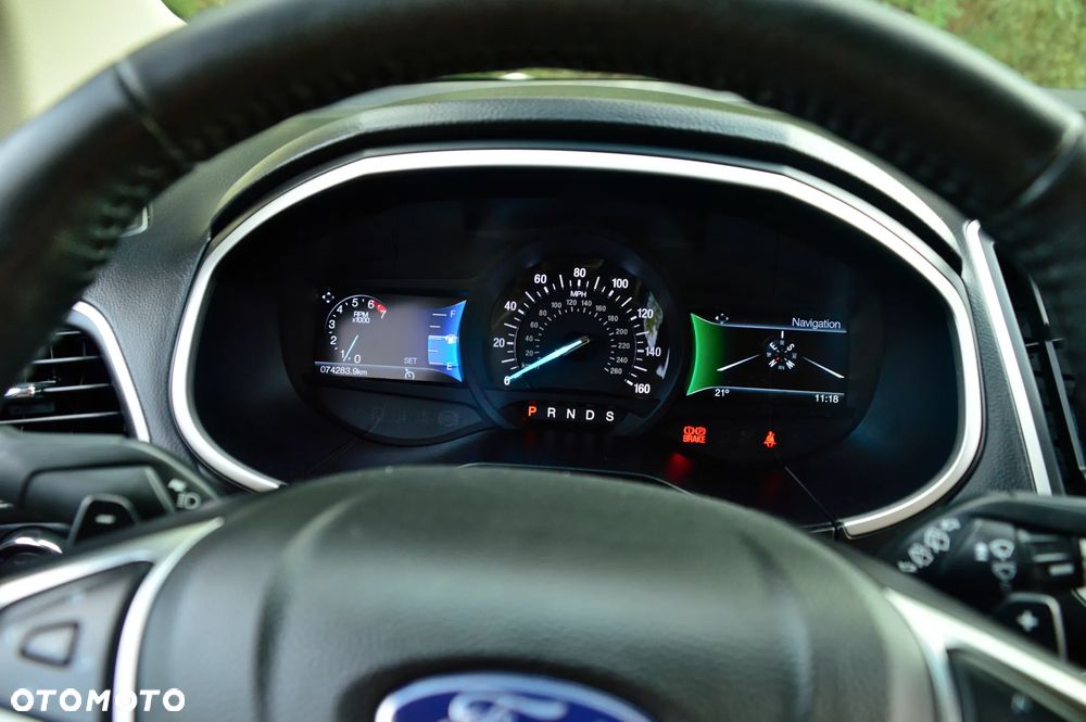 Ford Edge - 33
