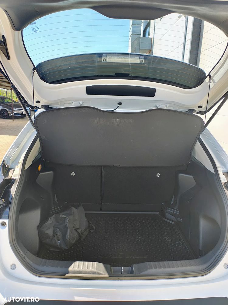 Toyota Yaris Cross - 14