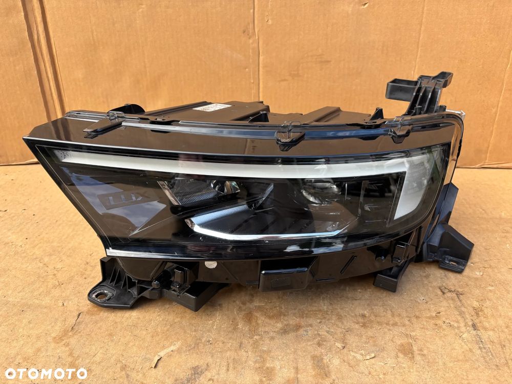 Opel Mokka B II Oryginalna Lampa Lewa Przednia Full Led 9834016880 Matrix Intelli LUX Europejka Kompletna Ładna Cała - 1