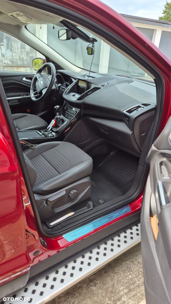 Ford Kuga 1.5 EcoBoost FWD Titanium ASS MMT6 - 10