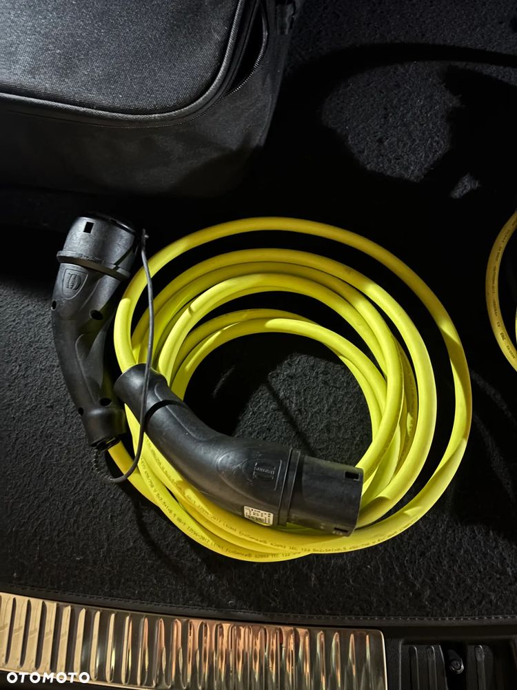 Volkswagen Touareg 3.0 V6 TFSI Plug-In Hybrid 4Mot R - 38