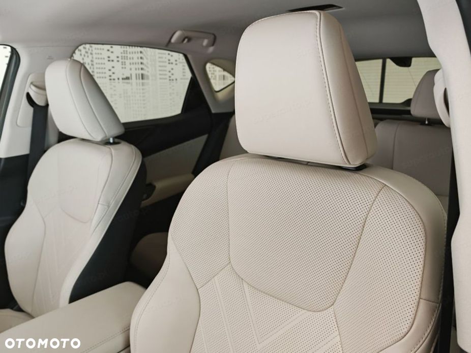 Lexus NX - 7