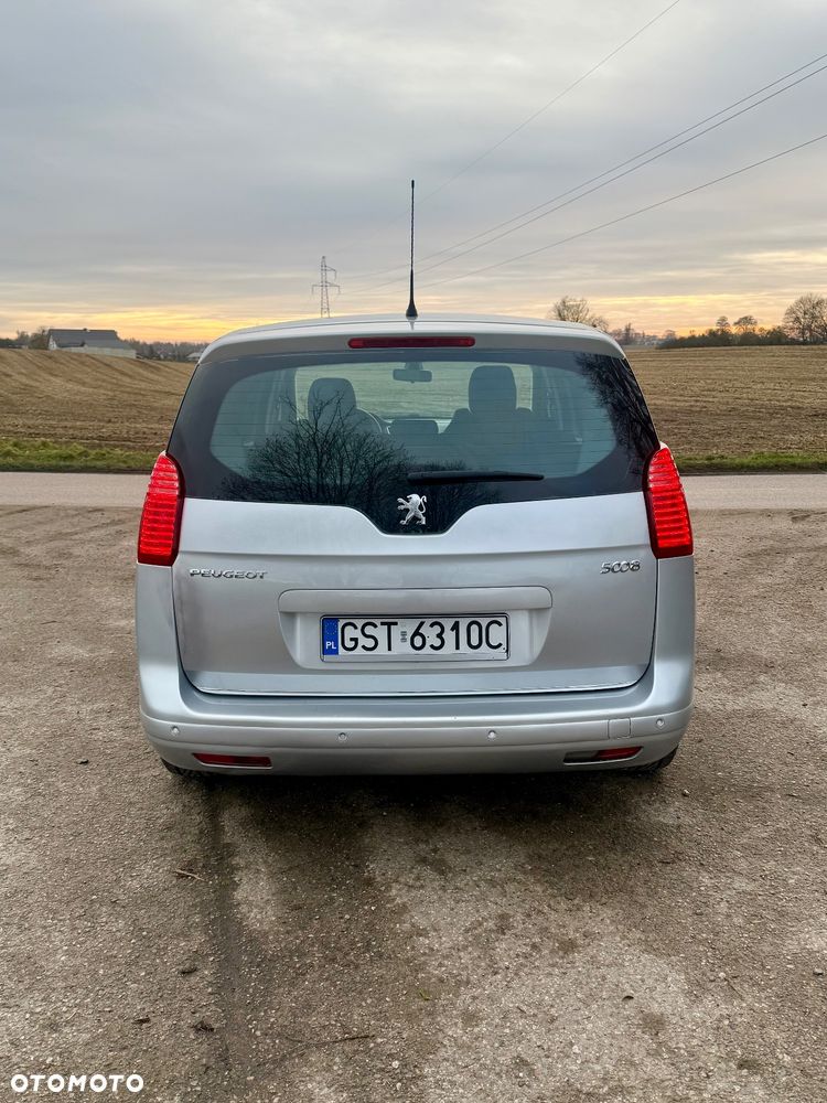 Peugeot 5008 1.6 HDi Family 7os - 5