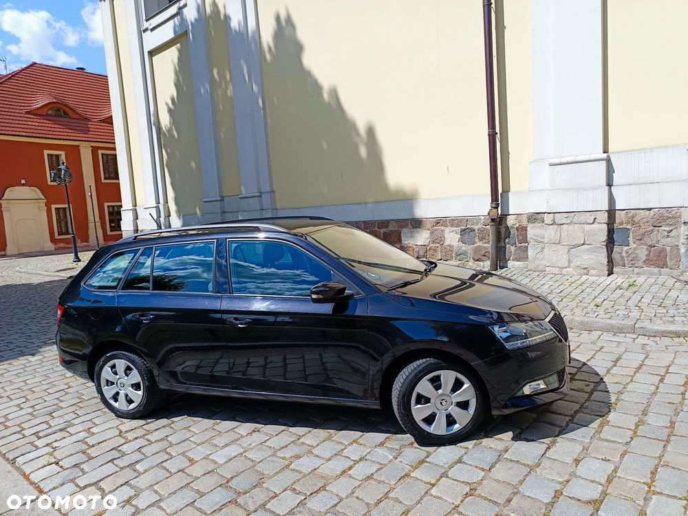 Skoda Fabia 1.0 TSI Ambition Plus - 25