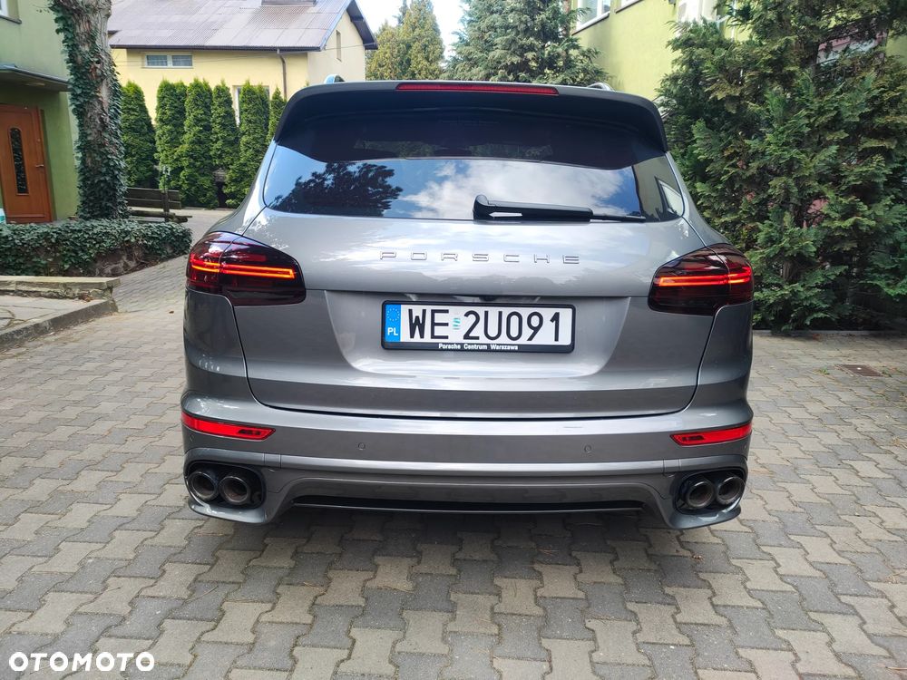 Porsche Cayenne S Diesel - 4
