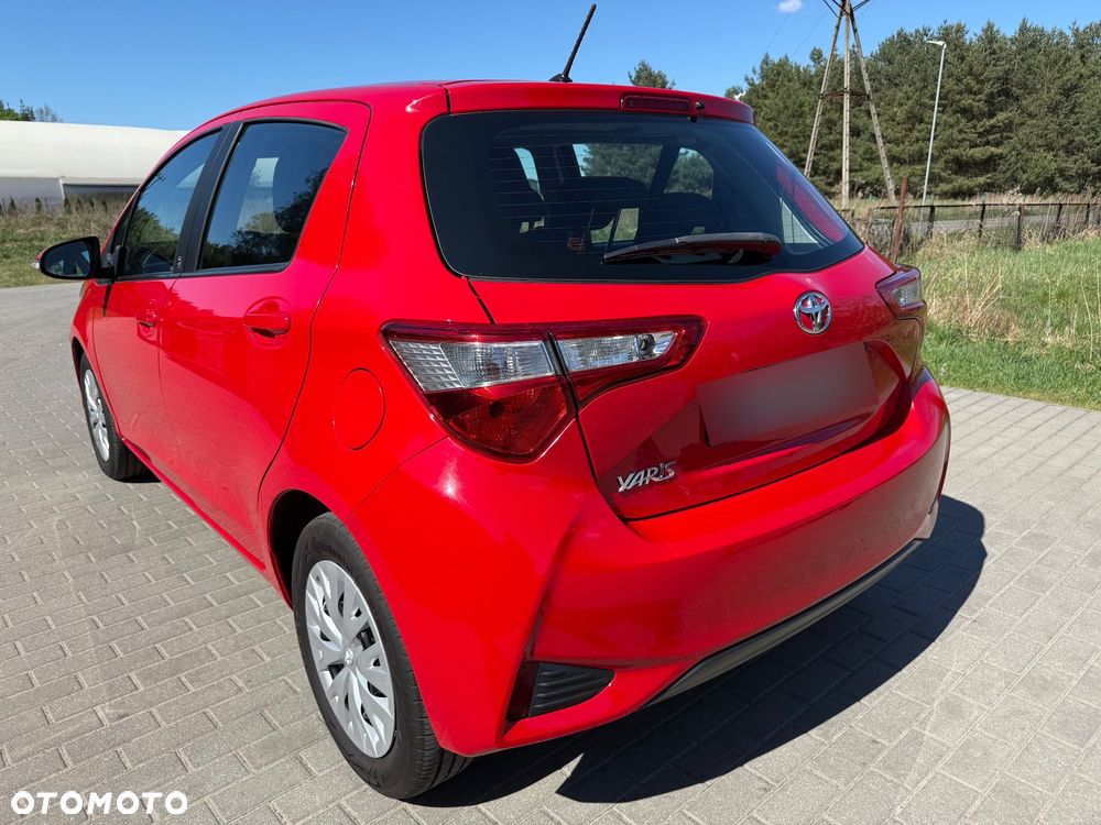 Toyota Yaris - 7