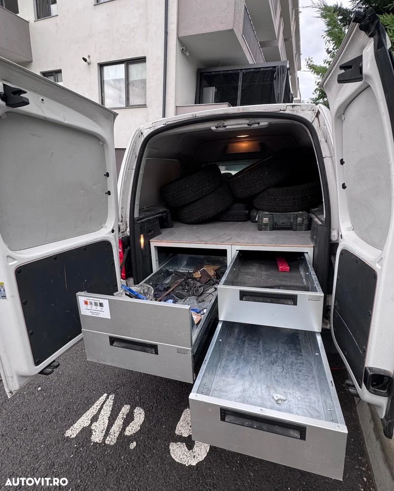 Volkswagen Caddy Maxi - 2