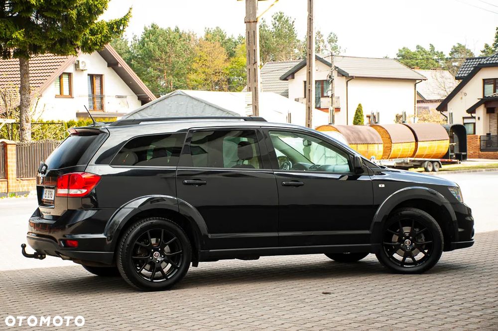 Fiat Freemont 2.0 Multijet Black Code AWD - 21