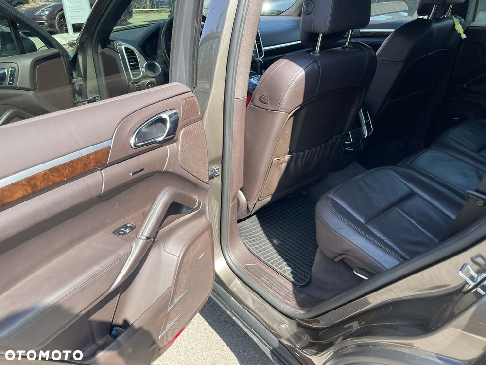 Porsche Cayenne Diesel - 6