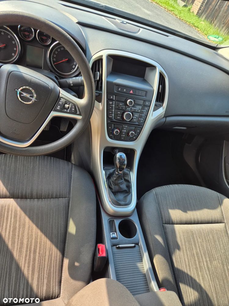 Opel Astra - 18