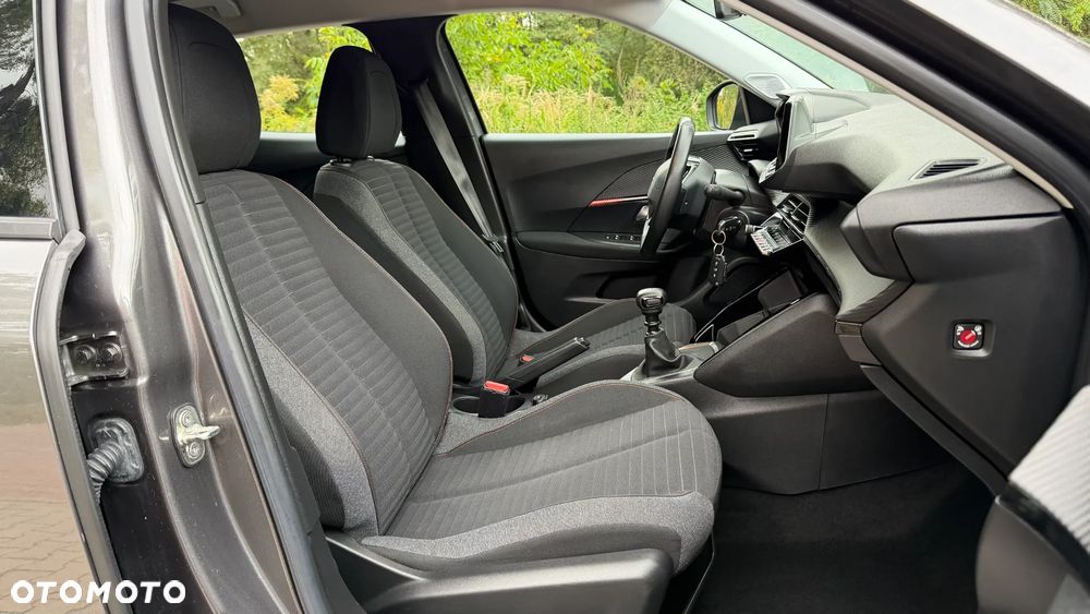 Peugeot 2008 1.2 PureTech Active Pack S&S - 18