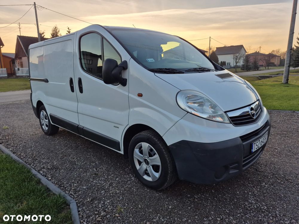 Opel Vivaro - 20