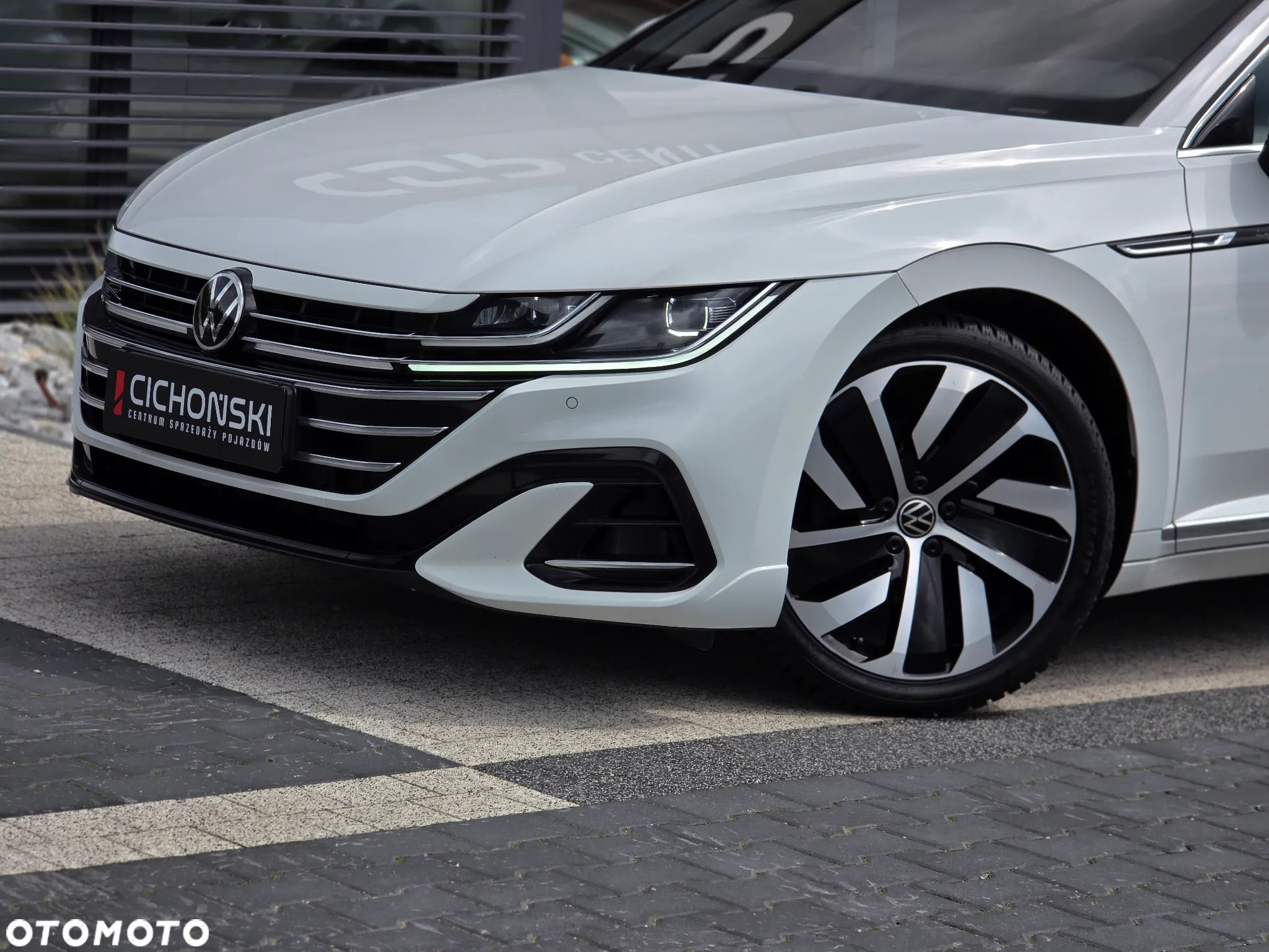 Volkswagen Arteon 2.0 TSI R-Line DSG - 8