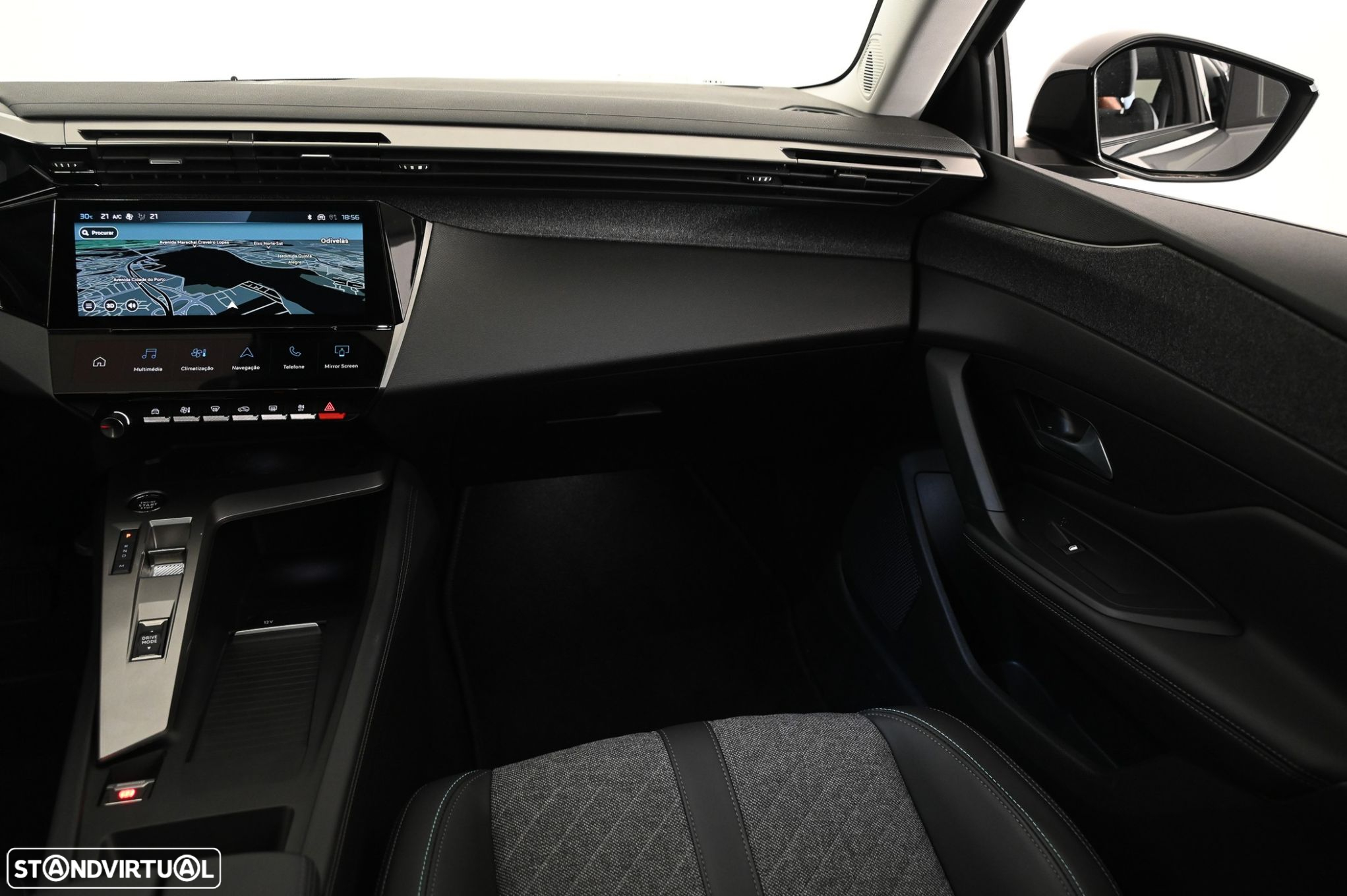 Peugeot 408 1.2 PureTech Allure Pack EAT8 - 17